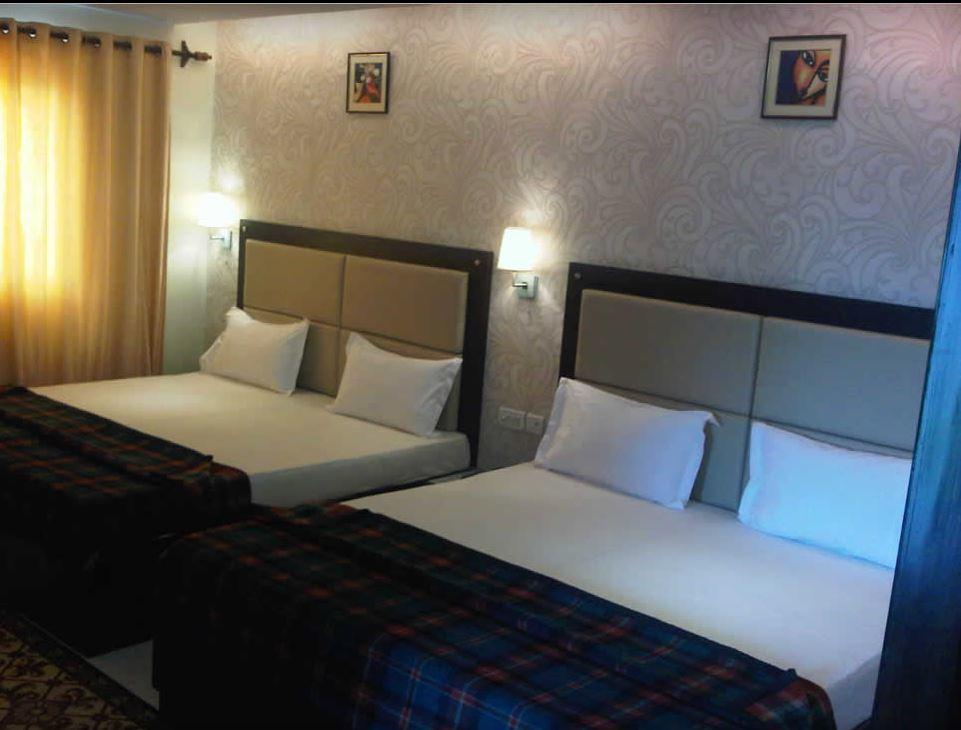 Hotel Swagat Palace Bhiwadi Экстерьер фото